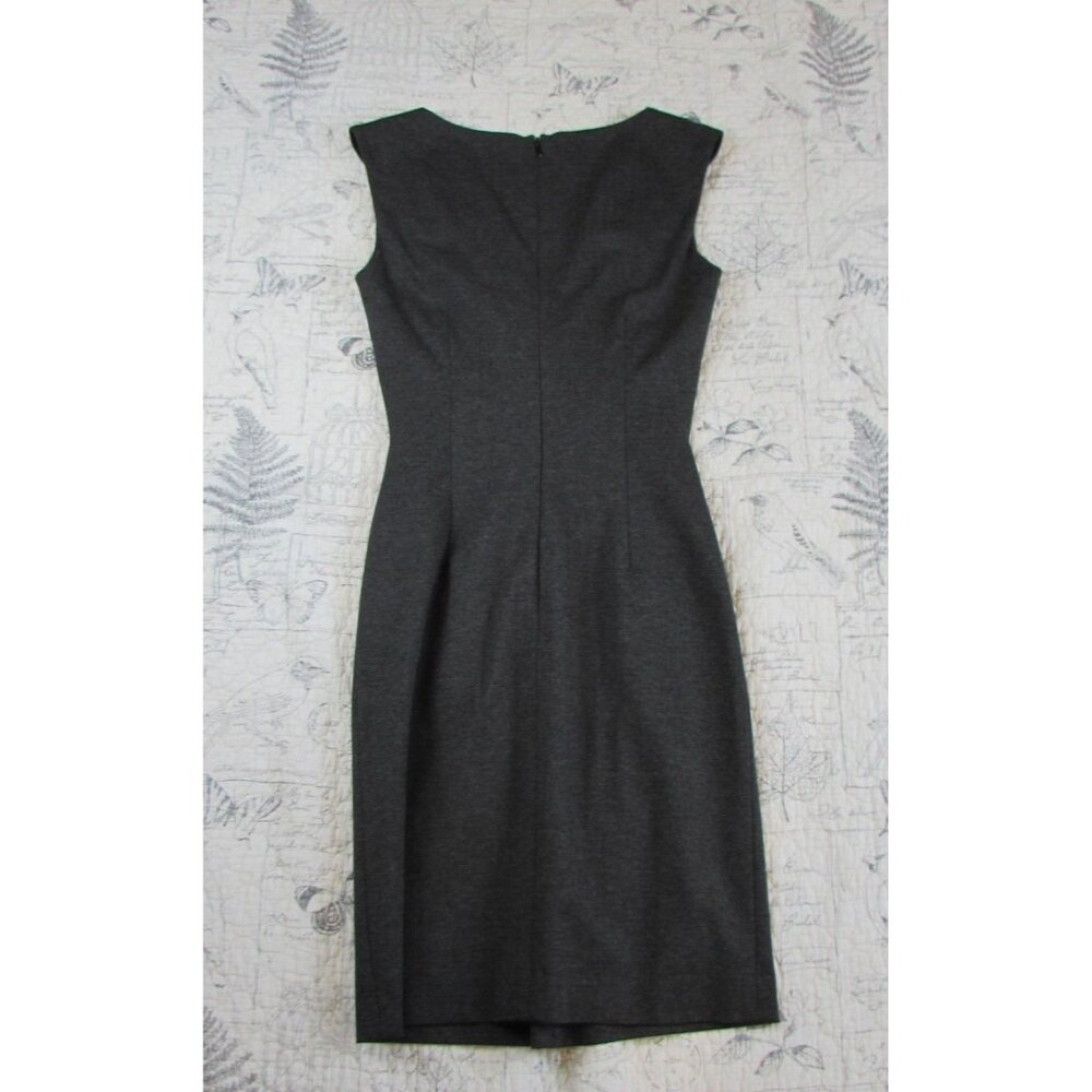 Amy Matto Womens TWIST Front v neck Sleeveless Knit Sheath Dress Gray Size 2 USA - Picture 6 of 6